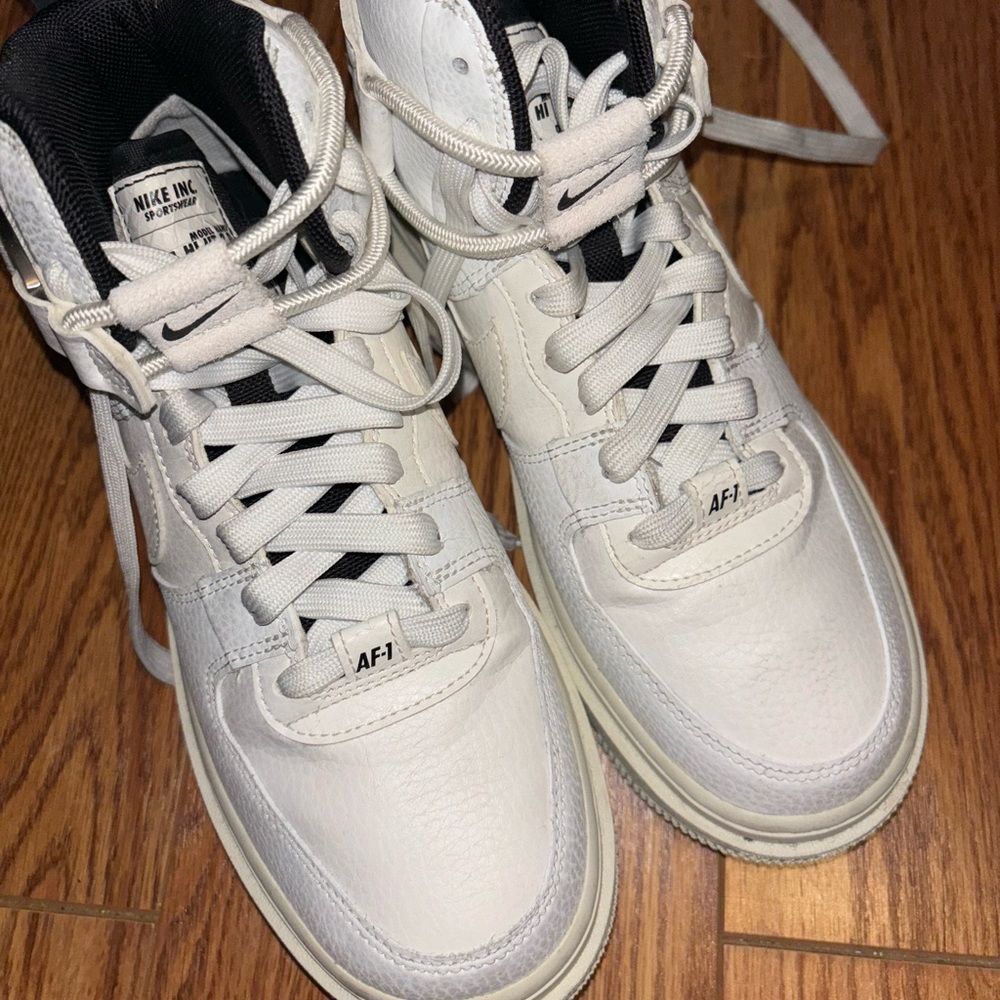 New Nike Women's Air Force 1 HI UT 2.0 DC3584 200 Fossil Stone Size 7 Sneakers